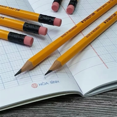 Hộp 12 cây Bút chì 2B GSTAR STAEDTLER ELEPHANT - Giá 60.000, viết mịn mềm 4 Hộp 12 cây Bút chì 2B GSTAR STAEDTLER ELEPHANT - Giá 60.000, viết mịn mềm 4