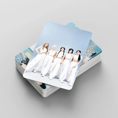 Hộp 55 Ảnh Thẻ LOMO Card ITZY Kill My Doubt – Giá ưu đãi 57.200₫, quà tặng fan KPOP 4 Hộp 55 Ảnh Thẻ LOMO Card ITZY Kill My Doubt – Giá ưu đãi 57.200₫, quà tặng fan KPOP 4