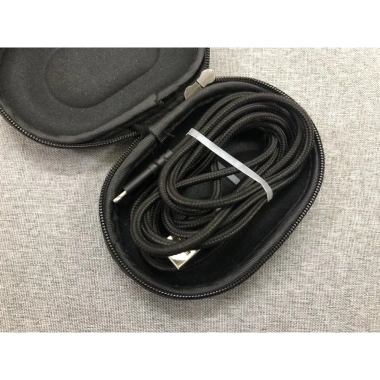 Hộp Anker đựng sạc và cáp tai nghe - Giá 34.440 VND, giảm còn 28.000 VND 2 Hộp Anker đựng sạc và cáp tai nghe - Giá 34.440 VND, giảm còn 28.000 VND 2