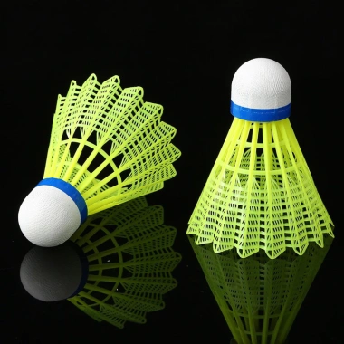 Hộp cầu lông nylon siêu bền, nhẹ, giá rẻ 45.000đ – phù hợp mọi thời tiết