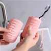 Hộp đựng bàn chải du lịch đa năng có nắp, kèm cốc nước súc miệng và ống kem đánh răng, tiện lợi cho mọi chuyến đi 2