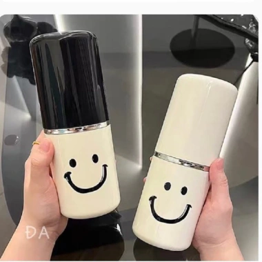 Hộp Đựng Bàn Chải & Kem Đánh Răng Du Lịch Hình Mặt Cười NMS - Giá 42.000 VNĐ