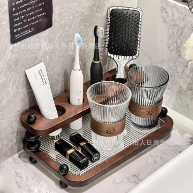 Hộp đựng bàn chải trung niên sang trọng - Giá ưu đãi 359.260₫, đồ phòng tắm mặt bàn 4 Hộp đựng bàn chải trung niên sang trọng - Giá ưu đãi 359.260₫, đồ phòng tắm mặt bàn 4