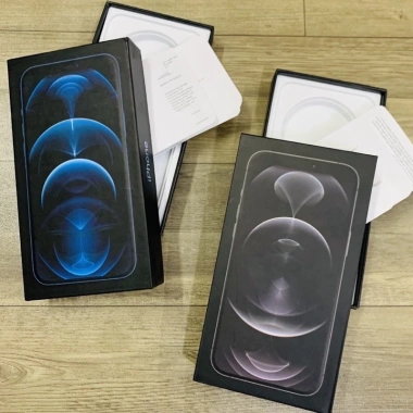 Hộp Đựng Điện Thoại iPhone 12 Pro & 12 Pro Max đẹp, giá 89.000₫, dùng để trưng bày