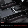 Hộp đựng đồ khe ghế ô tô YIPAUTO - Khay đa năng gắn khe ghế xe hơi, chỉ 68.000₫