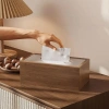 Hộp đựng khăn giấy gỗ óc chó, thiết kế chữ nhật sang trọng, giá đỡ khăn ăn phòng khách giá ưu đãi 185.020 6