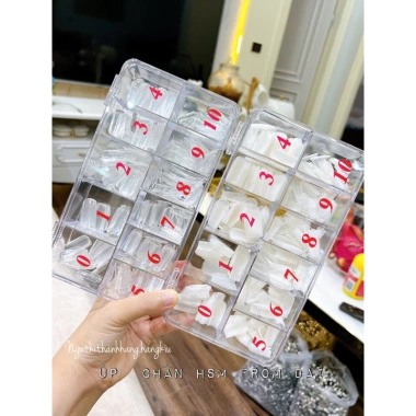 Hộp Đựng Móng Cao Cấp - Thiết Kế Sang Trọng, Bảo Vệ Móng Tay, Giá Chỉ 40.000đ (Giảm từ 50.400đ)