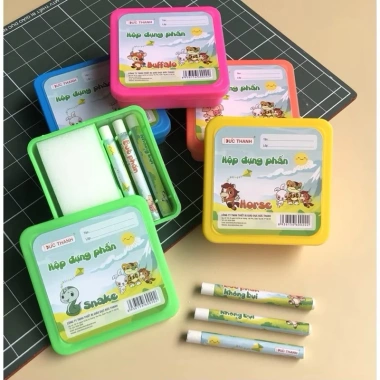 Hộp đựng phấn nhựa dẻo Đức Thanh - Thiết kế mềm dẻo, bảo vệ phấn, giá chỉ 16.000₫