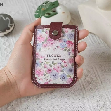 Hộp đựng thẻ kéo ra NS đáng yêu, di động, nhiều khe cắm thẻ ID và xe buýt nữ