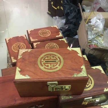 Hộp đựng tiết kiệm 200.000đ Giá rẻ chất liệu bền tiết kiệm tiền không gian 2