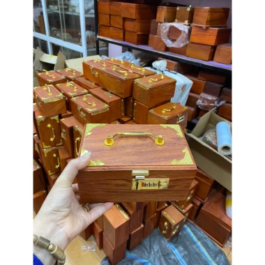 Hộp Đựng Tiết Kiệm Cao Cấp - Sang Trọng, An Toàn, Giá Ưu Đãi 189.000₫ 3