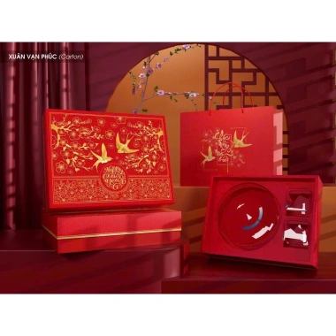 Hộp Đựng Yến Giá Rẻ Hoàng Yến Xuan Van Phuc Hồng Lạc 38x29x10cm Kèm Túi Xách Nắp Âm Dương - 66.500₫
