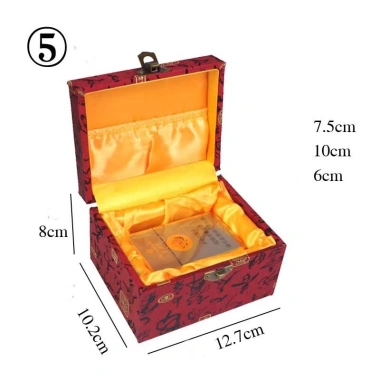 Hộp gấm gỗ cao cấp đựng quà - Giá ưu đãi 89.900₫ (giảm từ 113.274₫) - Sang trọng, tặng quà lý tưởng