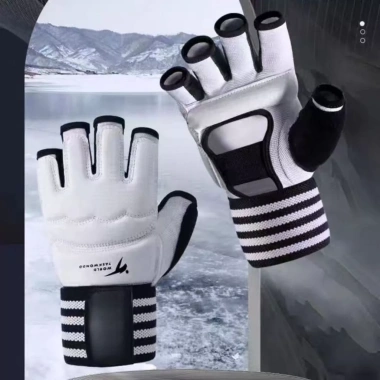 Hộp găng tay đấm bốc nam nữ phù hợp MMA, Sanda, Taekwondo - Giá chỉ 186.636₫