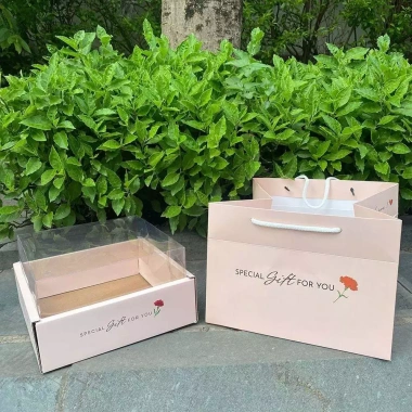 Hộp Giấy Mica Vuông 27x27x8,5cm Đựng Hoa Quả Trái Cây, Kèm Túi Quai Xách 4K PRINTING