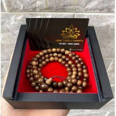 Hộp Gỗ Đen Cao Cấp Mộc Trầm Hương Đựng Vòng Đồ Phong Thủy Chắc Chắn 10x10x3cm MTH 7