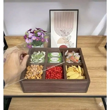Hộp Gỗ Đựng Mứt Tết 6 Ngăn Tiện Lợi - Khay Bánh Kẹo Gỗ Tự Nhiên Cao Cấp 7