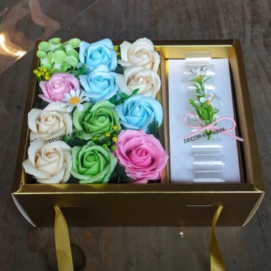 Hộp Hoa Hồng Sáp HH05 có khay đựng + túi thiệp – Quà tặng 8/3, Valentine, sinh nhật – 165.000đ