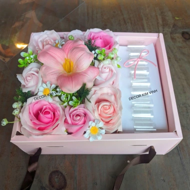 Hộp Hoa Hồng Sáp HH05 có khay đựng + túi thiệp – Quà tặng 8/3, Valentine, sinh nhật – 165.000đ