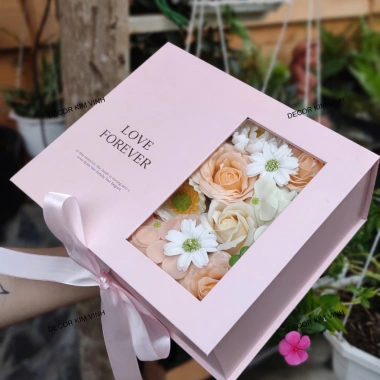 Hộp Hoa Quà Tặng Bướm Bay QUA02 QUA03 - Quà 8/3, Sinh Nhật, Valentine, Giá 265.300 VND
