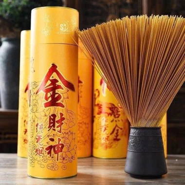 Hộp Hương Thần Tài - Nhang Cuộn Ít Khói Tài Lộc, Giá 69.500đ (Giảm từ 89.655đ)