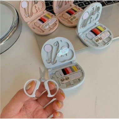 Hộp kim chỉ đa năng mini phong cách Hàn Quốc - Bộ dụng cụ may vá hình thú, tiện mang đi học, du lịch, chỉ 21.780₫