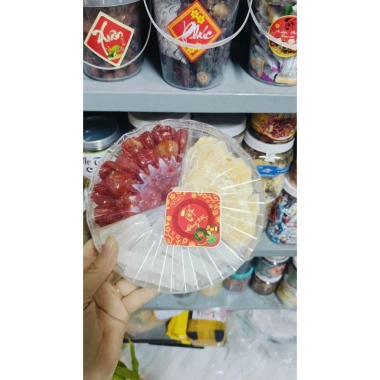 Hộp Mứt Kim Cương Tết - Mứt Bí, Gừng, Cà Ngọt Lành, Giá Ưu Đãi 85.000 VNĐ