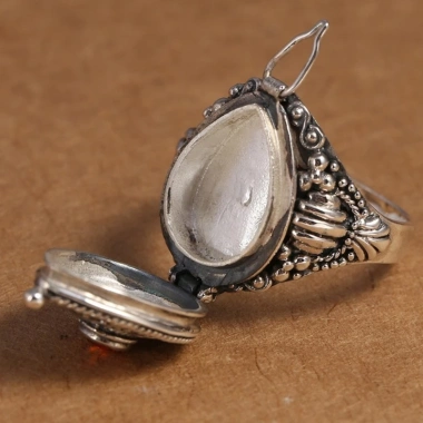 Hộp Nhẫn Vintage Hợp Kim Phong Cách Cổ Điển, Ngăn Bí Mật Giữ Trang Sức An Toàn 6 Hộp Nhẫn Vintage Hợp Kim Phong Cách Cổ Điển, Ngăn Bí Mật Giữ Trang Sức An Toàn 6
