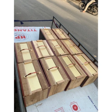 Hộp nuôi dế cao cấp gỗ 18x18,5x29cm - Chuồng sâu, cào cào đa năng, đựng thức ăn chim cảnh, 78.925₫ 7 Hộp nuôi dế cao cấp gỗ 18x18,5x29cm - Chuồng sâu, cào cào đa năng, đựng thức ăn chim cảnh, 78.925₫ 7