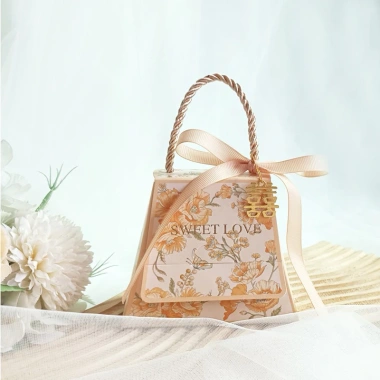 Hộp Quà Sweet Love đa dạng size – Quà cưới, tiệc lễ tết, kỷ niệm, giá chỉ 5.000₫ 8 Hộp Quà Sweet Love đa dạng size – Quà cưới, tiệc lễ tết, kỷ niệm, giá chỉ 5.000₫ 8
