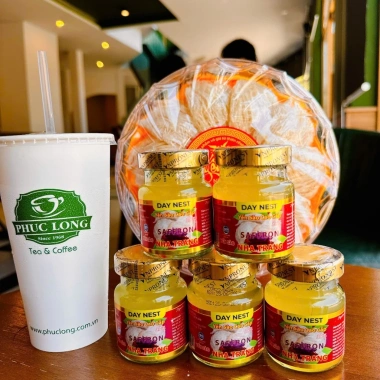 Hộp quà tặng 10 hũ yến sào mix vị 35% yến tươi Nha Trang Day Nest - Giá ưu đãi 375.000đ