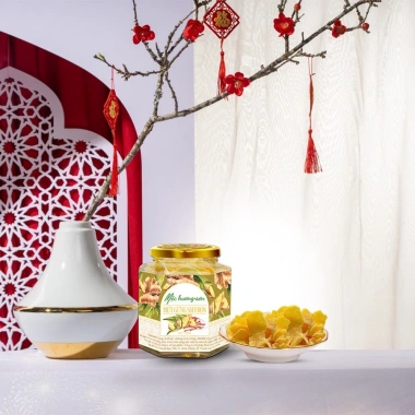 Hộp quà tặng Emad - Chai Vang, Trà Hoa & Mứt Saffron, Giá ưu đãi 650.000₫