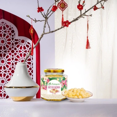 Hộp quà tặng Emad - Chai Vang, Trà Hoa & Mứt Saffron, Giá ưu đãi 650.000₫