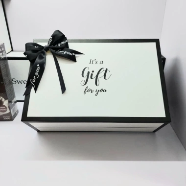 Hộp Quà Tặng Sinh Nhật và Valentine 30x20x11cm - Giấy Rơm Sang Trọng Kèm Túi Giấy 6 Hộp Quà Tặng Sinh Nhật và Valentine 30x20x11cm - Giấy Rơm Sang Trọng Kèm Túi Giấy 6