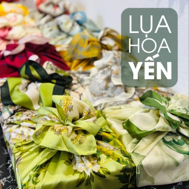 Hộp quà Tết 2.026 Yến Sào KNEST 8-12g tươi, khăn lụa - Giá ưu đãi 299.000₫