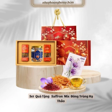 Hộp quà TẾT 2gr Bahraman + Đông Trùng Hạ Thảo, Trà Hoa Cúc – Giảm giá 545k