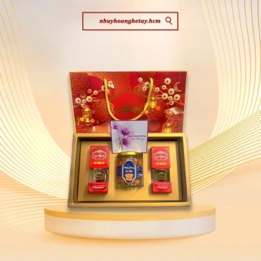 Hộp quà TẾT 2gr Bahraman + Đông Trùng Hạ Thảo, Trà Hoa Cúc – Giảm giá 545k