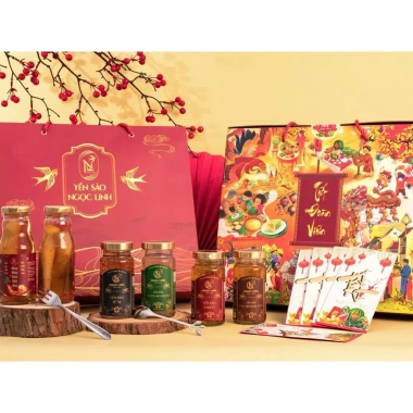 Hộp Quà Tết Đoàn Viên Hồng Đẳng Sâm Mật Ong Yến Sào Tiệt Trùng Sẵn Sàng 560.000đ