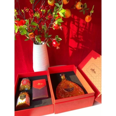 Hộp quà Tết nhụy hoa nghệ tây 2 tầng độc đáo sang trọng Saffron Việt Nam 1.35tr