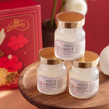 Hộp quà Tết Yến Chưng Sẵn Tiệt Trùng NANA FARM 10 Hũ 70ml - Nguyên Chất 40% Nhiều Vị, Giá 420.000đ