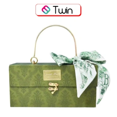 Hộp Quà Thượng Uyển Xanh Rêu Họa Tiết Gấm Dập Nổi 25x14x12.3cm Giá Ưu Đãi 130k