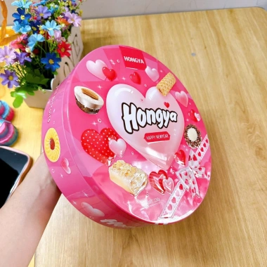 Hộp thiếc bánh qui kem mixed Hongya Hongkong - có túi xách, giảm giá 22 chỉ 105.999 VND