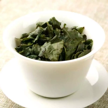 Hộp thiếc Thiết Quan Âm An Khê và Trà hảo hạng, quà tặng sang trọng, giá ưu đãi 220.000đ 3 Hộp thiếc Thiết Quan Âm An Khê và Trà hảo hạng, quà tặng sang trọng, giá ưu đãi 220.000đ 3