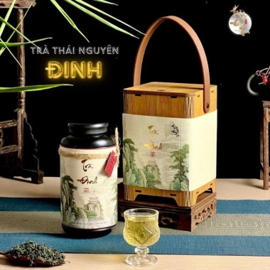 Hộp Trà Đinh Thái Nguyên Thượng Hạng Tân Cương - Bộ Quà Biếu Tặng Cao Cấp, Hộp Gỗ Chè Xanh, Giá 494.000đ