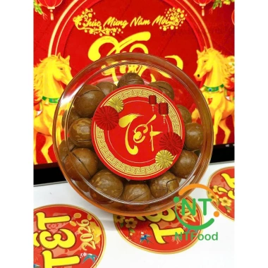 Hộp Tròn Nhỏ Hạt & Mứt Tết Bính Ngọ NTFood - Quà Biếu Lễ Tết, Giá 53k 4