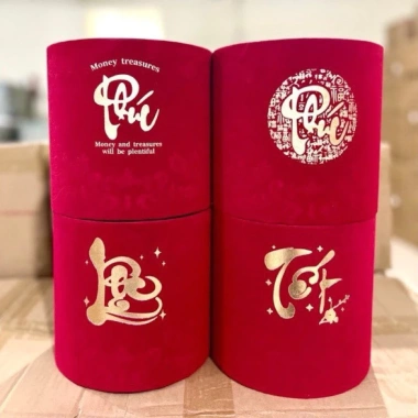 Hộp Trụ Nhung Đỏ Cắm Hoa Đào Đông - Trang trí Tết đẹp, giá ưu đãi 38.000 VND 3