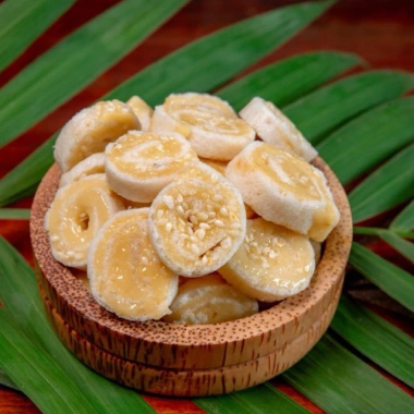 Hộp Vẹn Tròn Dứa Ý 1kg Kẹo Dừa Cuộn Ngũ Vị Giá ưu đãi 220k Tết 2.026
