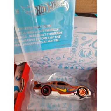 Hot Wheels RLC Paul George Nike Circle Tracker – Đồ chơi siêu tốc, giảm giá 13% chỉ 1.299.999₫