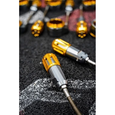 HPA GH V4 Diamond phuộc Oh-Lins, thân xám núm vàng - Giá ưu đãi 2.942.500₫ 5 HPA GH V4 Diamond phuộc Oh-Lins, thân xám núm vàng - Giá ưu đãi 2.942.500₫ 5