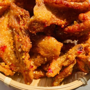 Hũ 400g Ba Rọi Chiên Giòn Sóc Mắm Tỏi Nguyên Miếng - VnFood Giá 190k Giảm 22% 9
